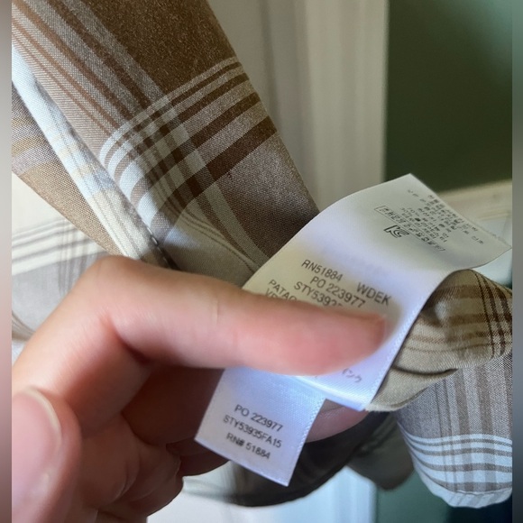 Patagonia Men's Long-Sleeved Fezzman Button Down | Size Large - Picture 9 of 11